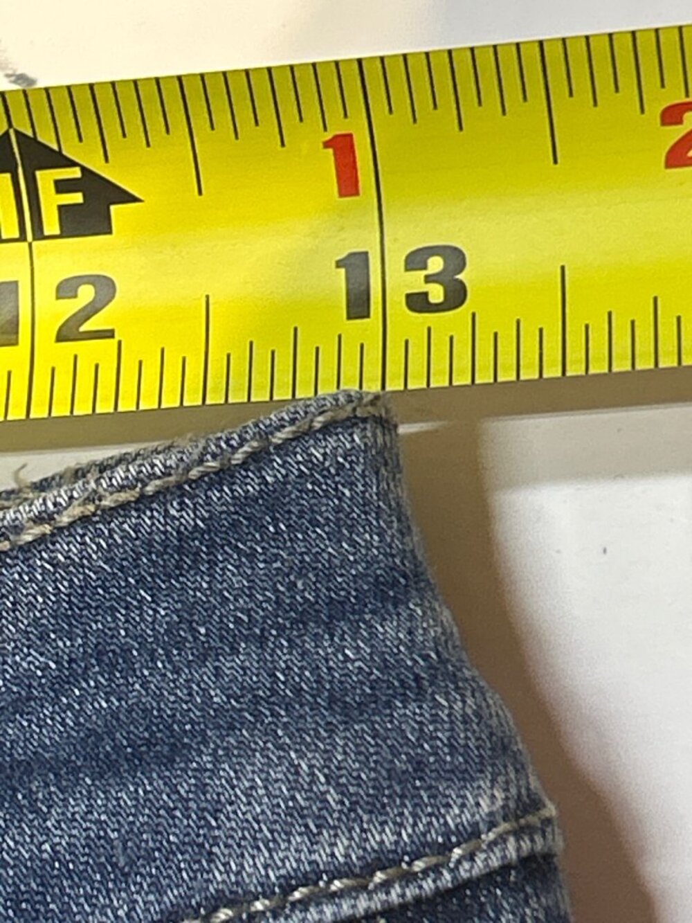 Venus Size 4 Distressed Denim Jeans With Faded Wash And Ripped Detailing - Picture 6 of 7
